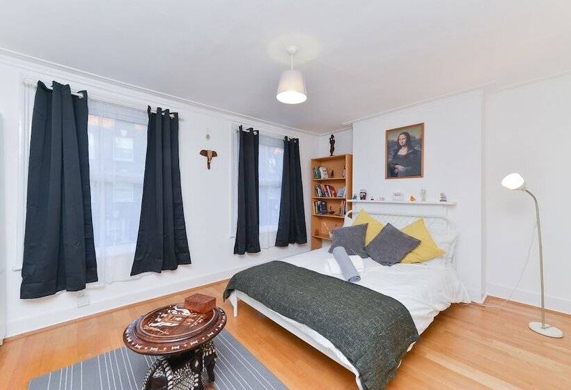 펜션 Raspberry Lodge