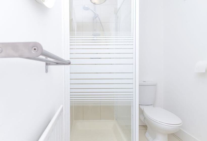 펜션 Raspberry Lodge