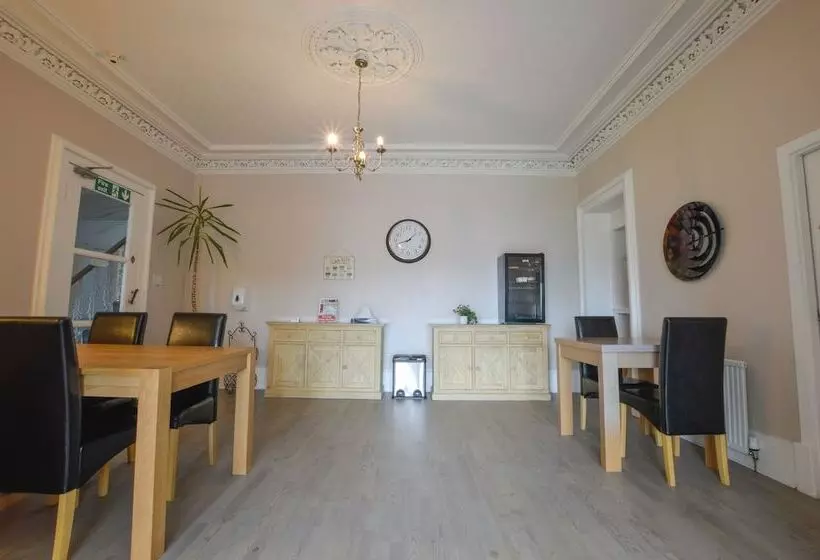 Majatalo Dalrigh House