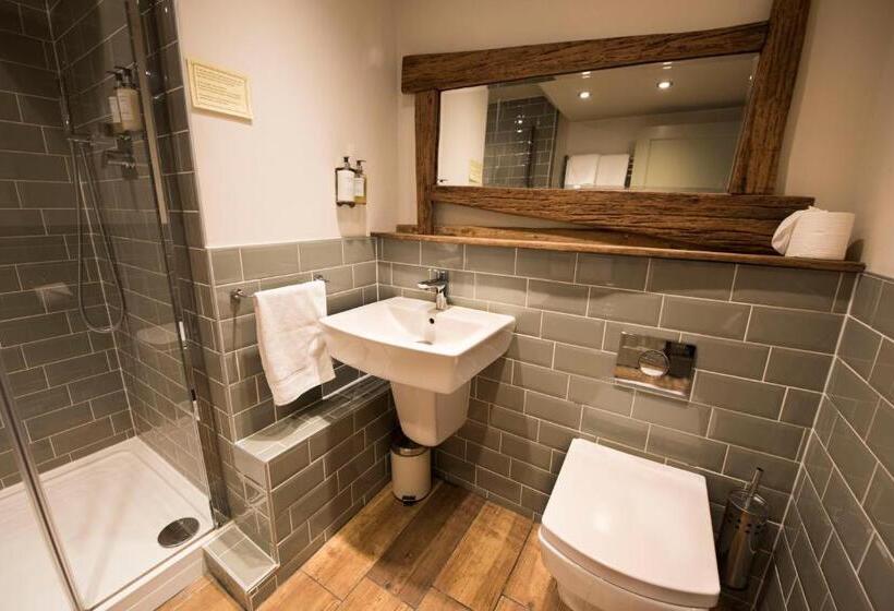 Общежитие Alma Inn & Dining Rooms