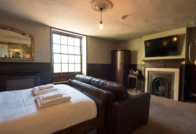 Общежитие Alma Inn & Dining Rooms