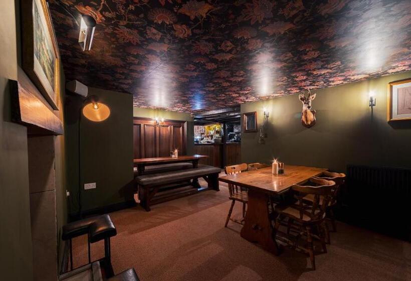 호스텔 George And Dragon