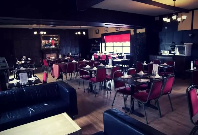 ユースホステル The Elbow Room
