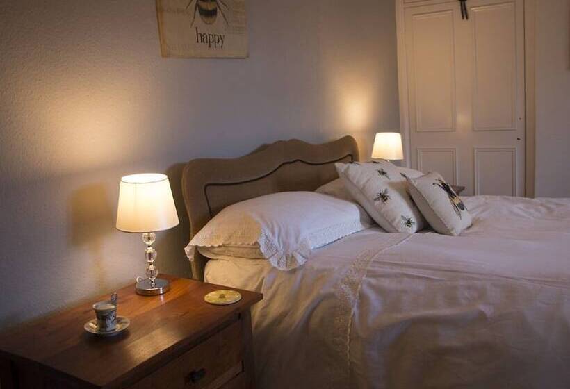 Ostello The Mitre Inn