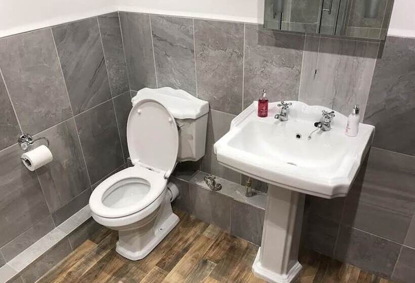 Ostello The Mitre Inn