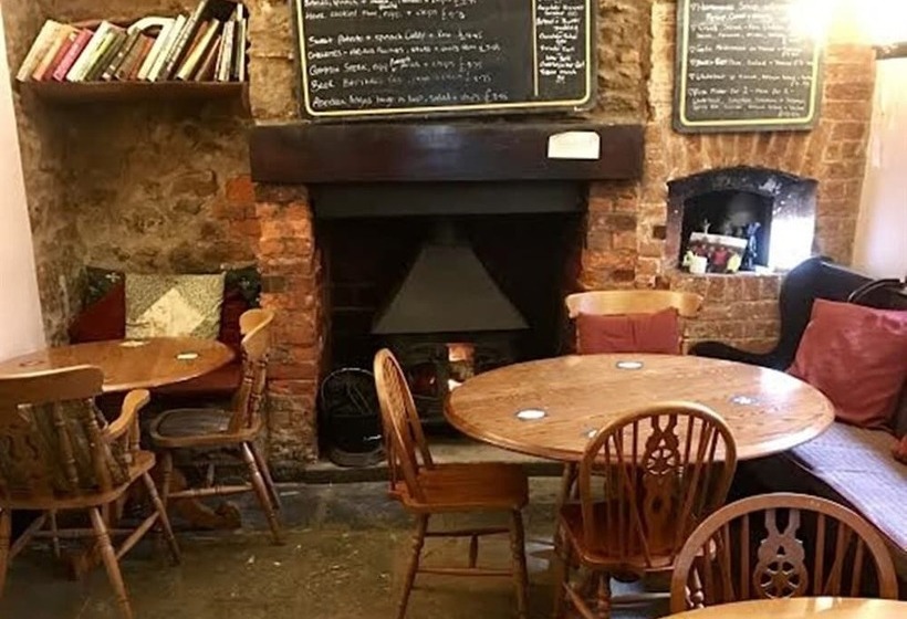 Ostello The Mitre Inn