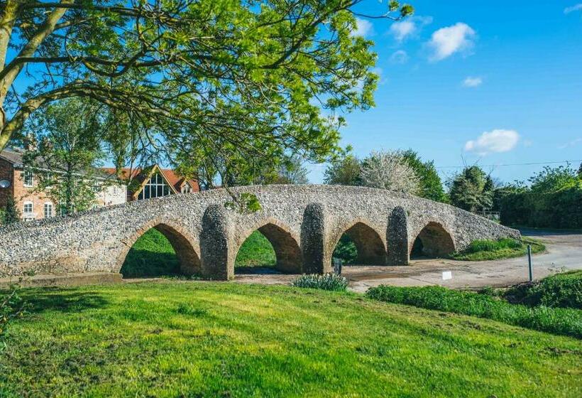 فندق صغير The Packhorse Inn