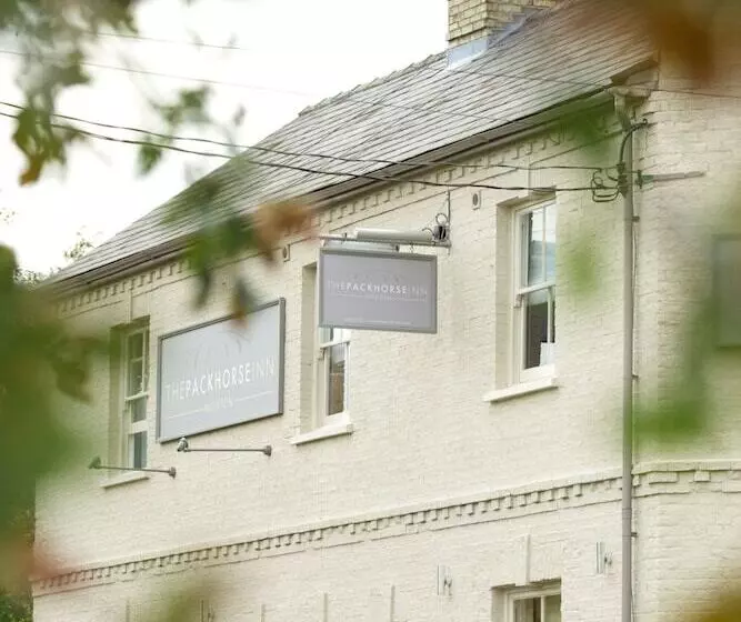هاستل The Packhorse Inn
