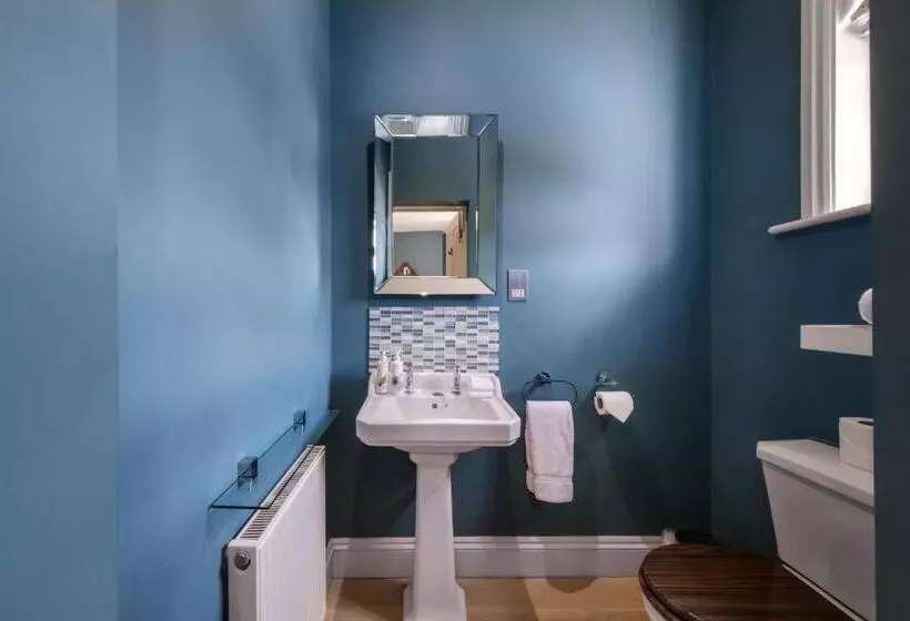 هاستل The Packhorse Inn