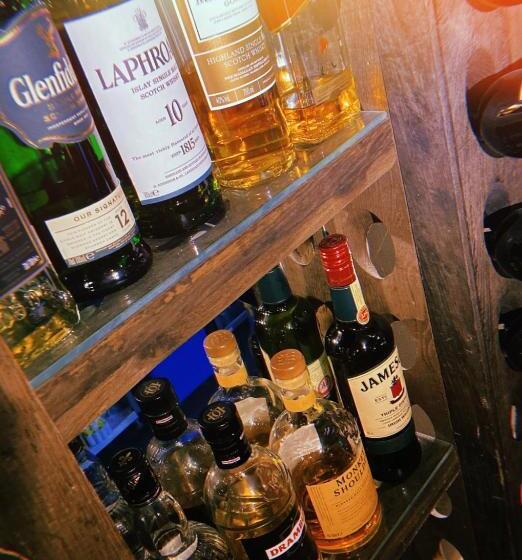 ベッドアンドブレックファースト The Queens At Horton