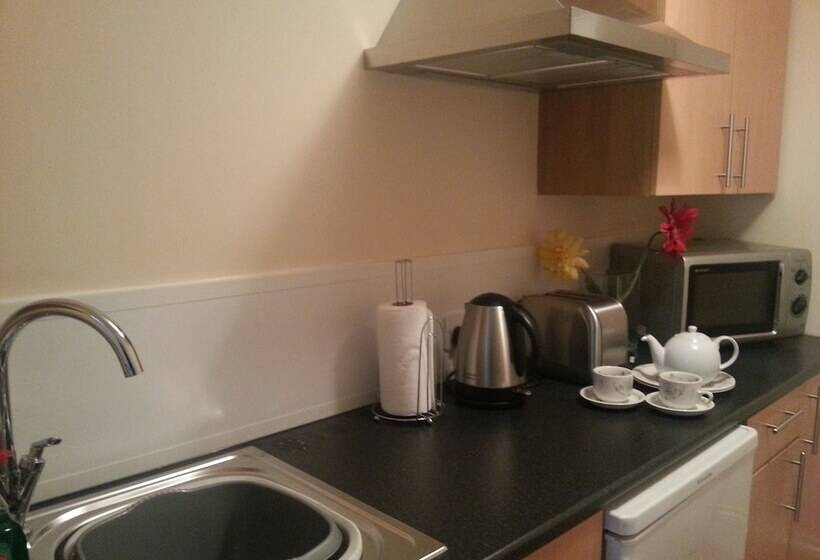 膳宿费 Bed And Blueberry