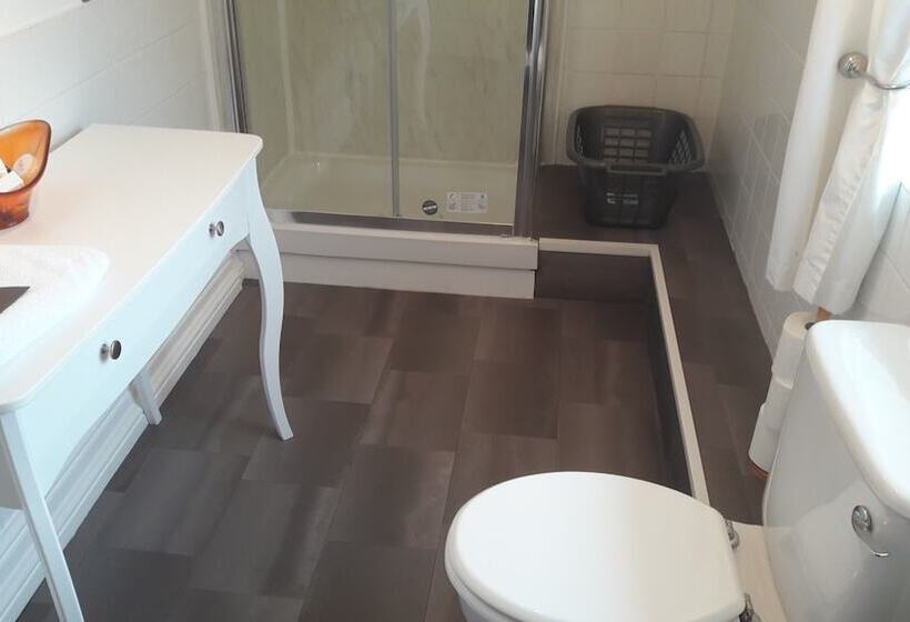 膳宿费 Bed And Blueberry