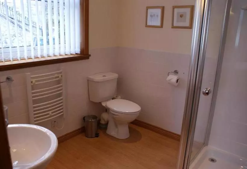 Majatalo Greencourt Guest House