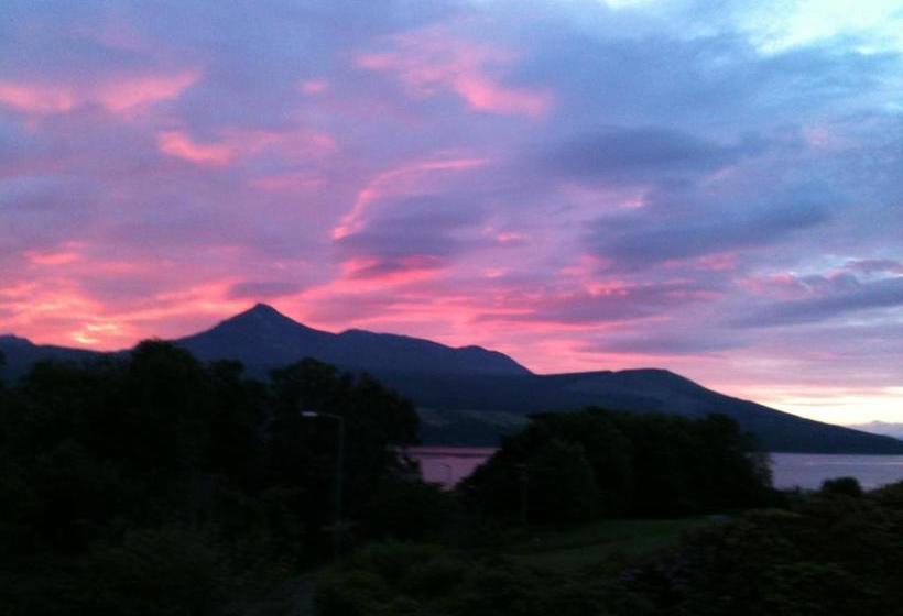 ペンション Strathwhillan House