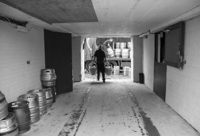 호스텔 The Cavendish Arms