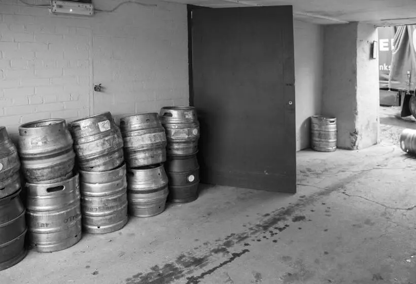 ユースホステル The Cavendish Arms