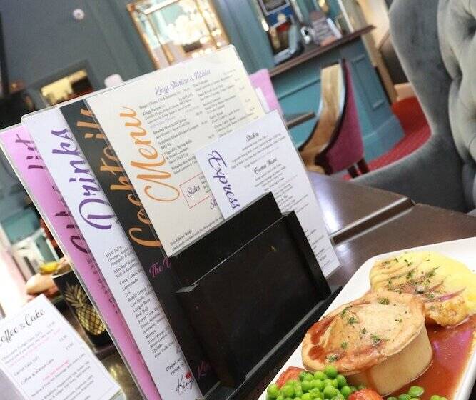 בית מלון כפרי Kings