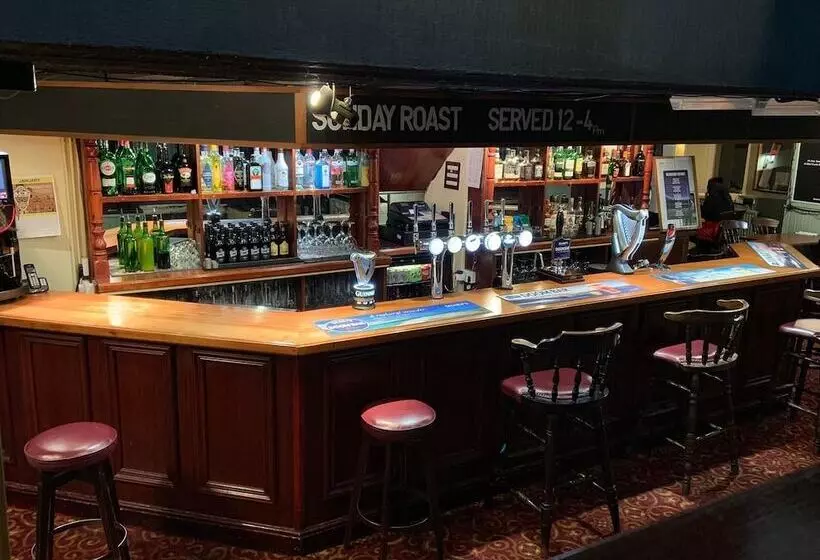 Majatalo Halfway House