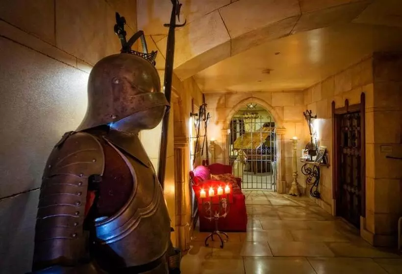 Majatalo Manor Court