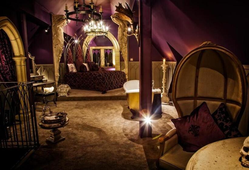 Пансион Manor Court