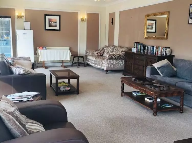 ペンション Seawold Guest House