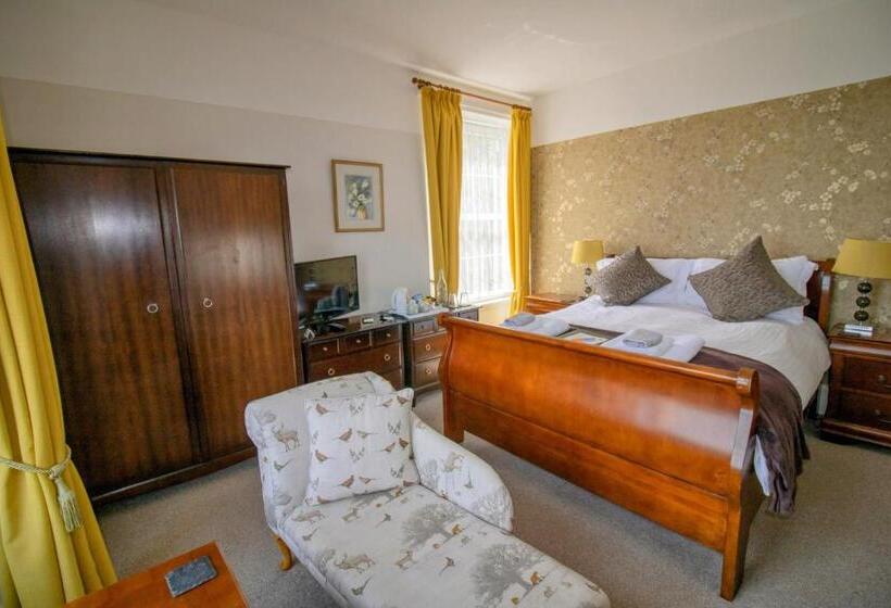 Пансион Sinai House