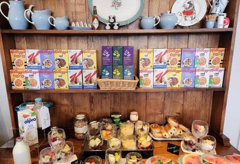 Пансион The Broadwater Guest House