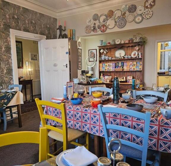 Пансион The Broadwater Guest House