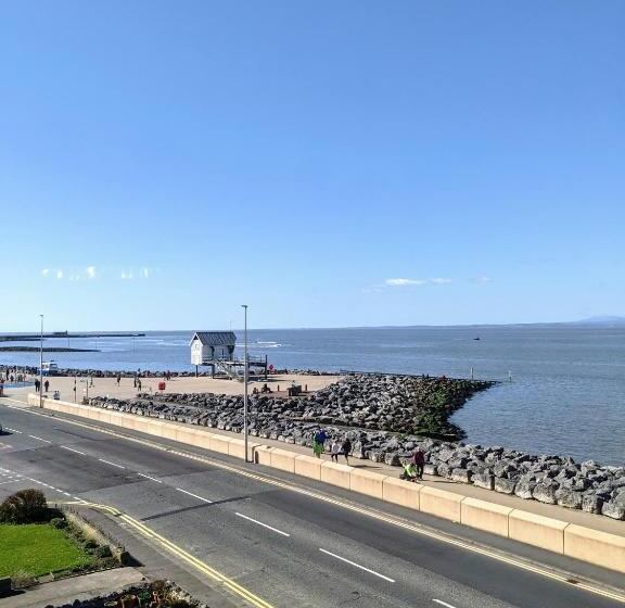 Пансион The Broadwater Guest House