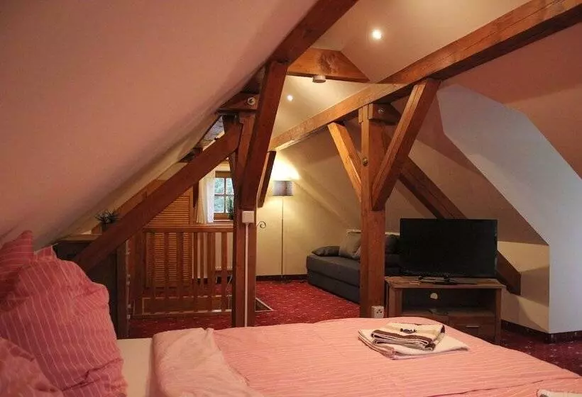 ペンション Altjessen 57