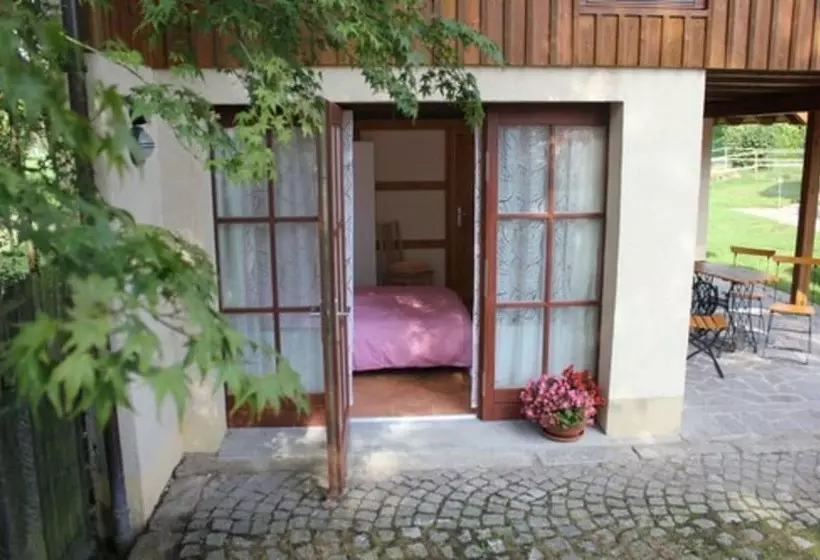 ペンション Altjessen 57