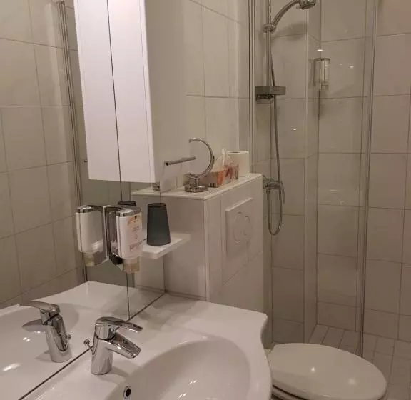 ペンション Hanse Hotel Buxtehude