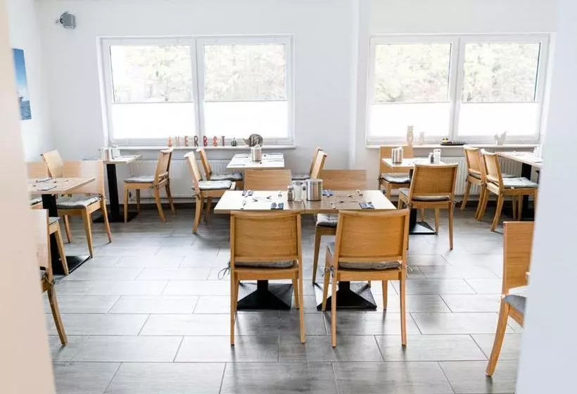 ペンション Hanse Hotel Buxtehude