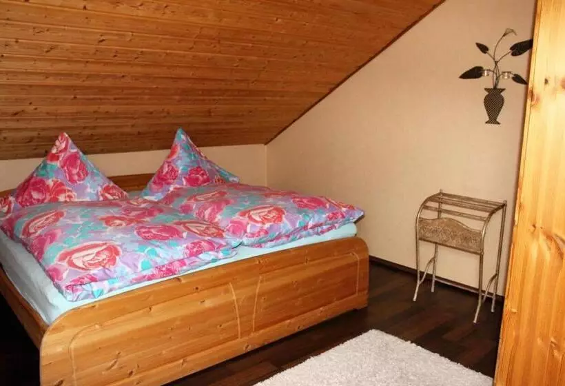 Majatalo Ferienwohnung Sendelbeck