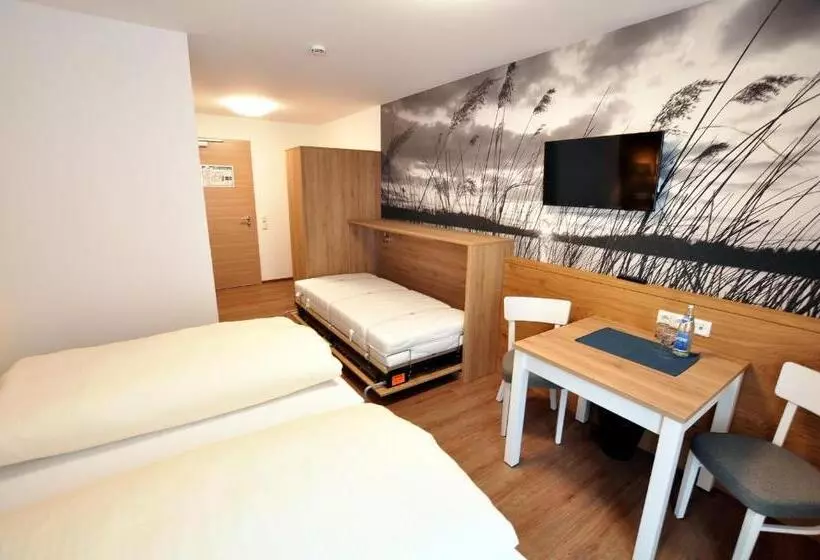 Retkeilymaja Gästehaus Zur Krone