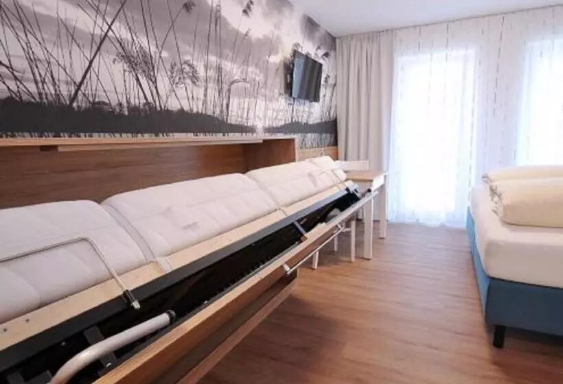 Retkeilymaja Gästehaus Zur Krone