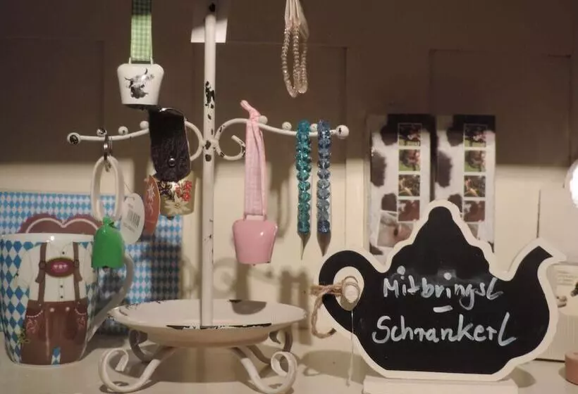 Hotelli Auf M Reifnhof