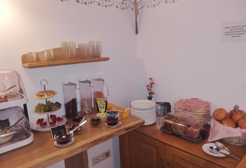 Пансион Haus Lissi