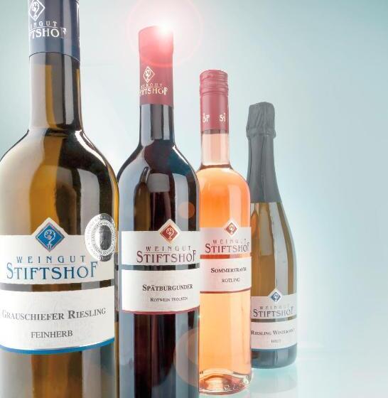 Пансион Weingut Stiftshof