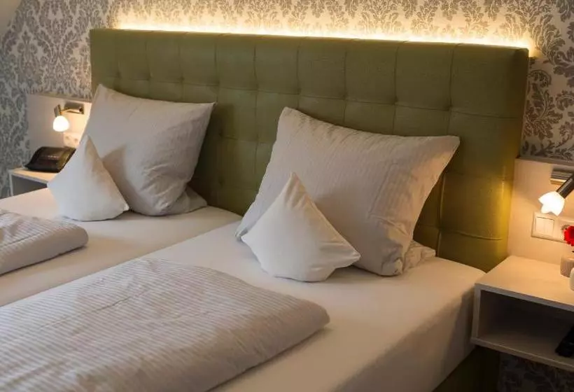 ペンション Weingut Stiftshof