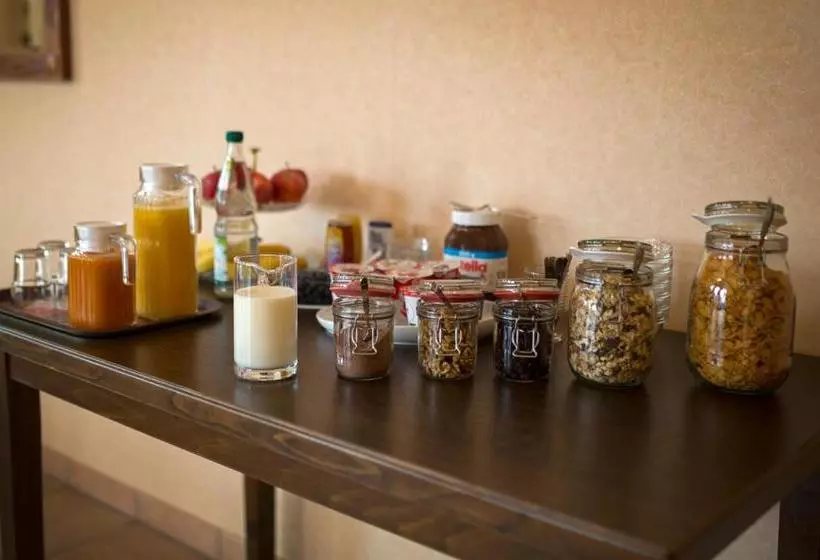 ペンション Weingut Stiftshof