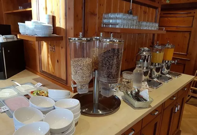 Retkeilymaja Gasthof Kampenwand Aschau