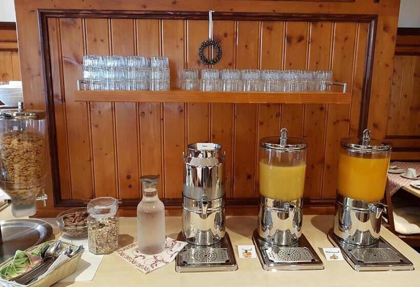 הוסטל Gasthof Kampenwand Aschau