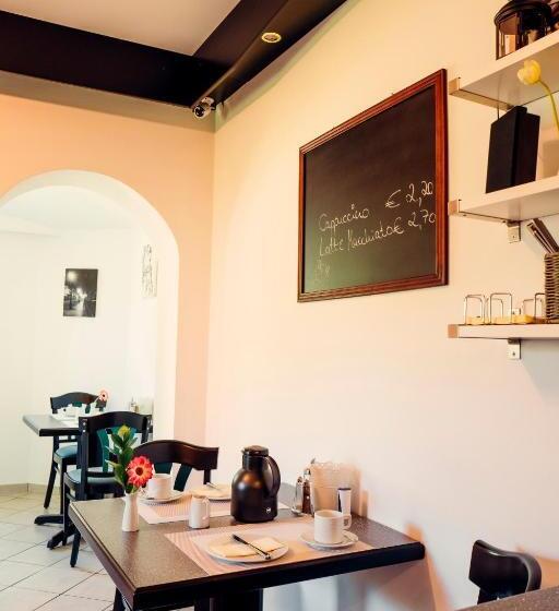 ペンション Gästehaus Windhagen