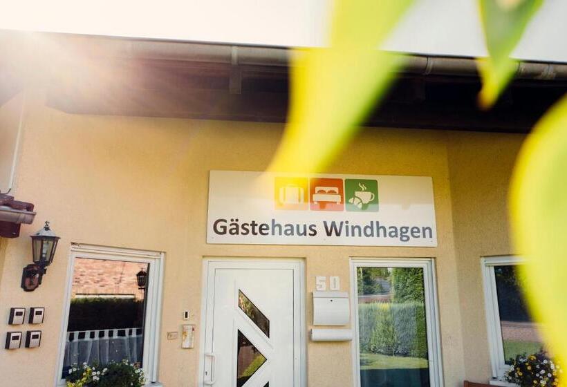 ペンション Gästehaus Windhagen