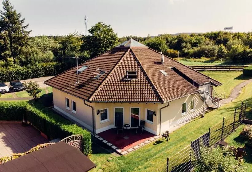 ペンション Gästehaus Windhagen