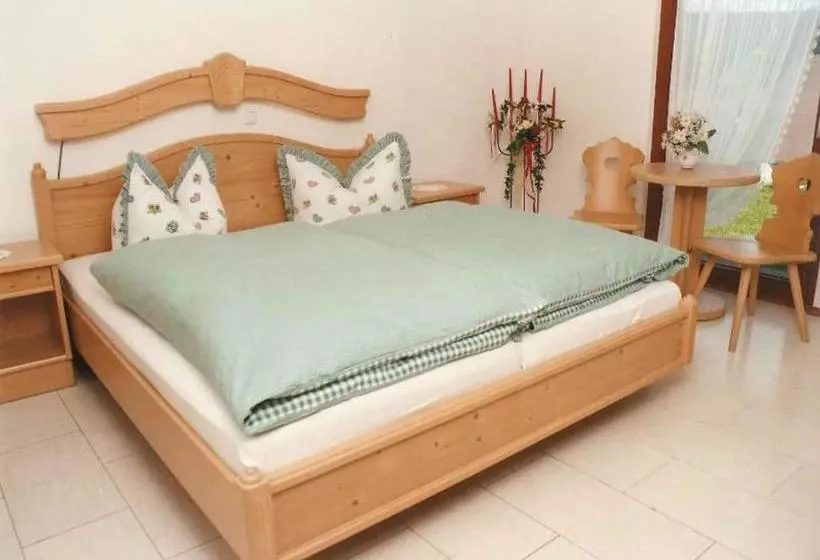 Majatalo Landhaus Panoramablick