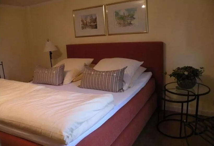 Retkeilymaja Alte Posthalterei Zorneding