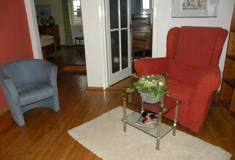 Retkeilymaja Alte Posthalterei Zorneding