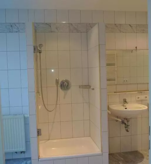 Retkeilymaja Gasthof Kreuz